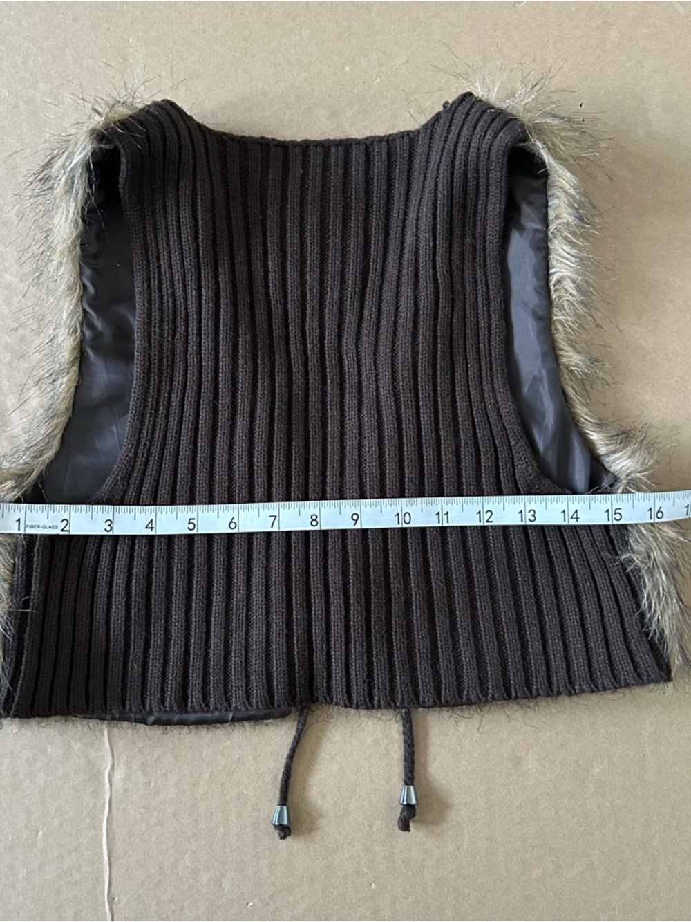 Y2K Brown Faux Fur Cropped Vest Junior’s Medium Tie Closure Layering Piece Boho - Picture 7 of 10